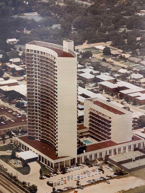 1966 Exterior View Facing North West